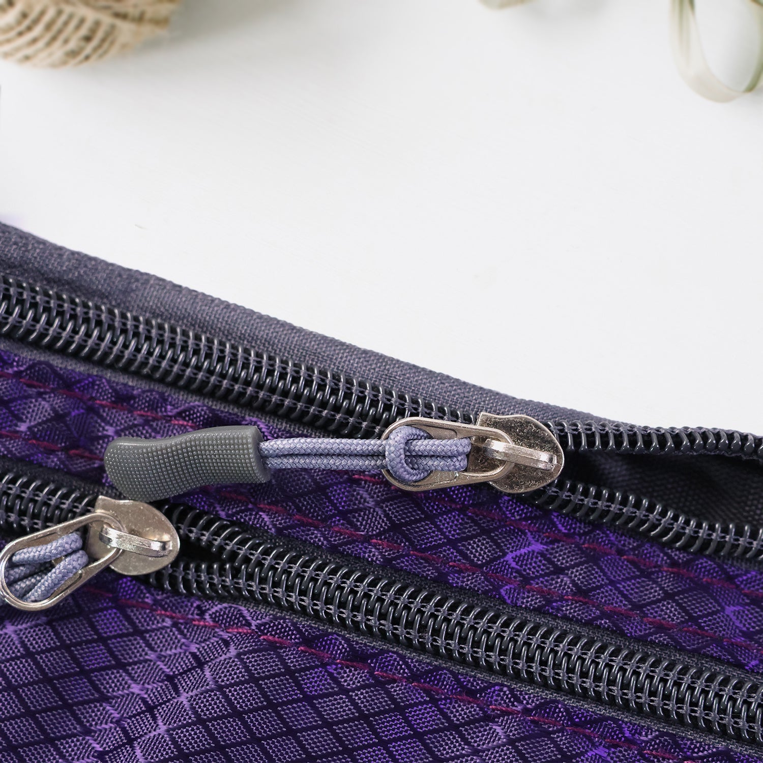 Adjustable Sports Waist Pouch (1 Pc)