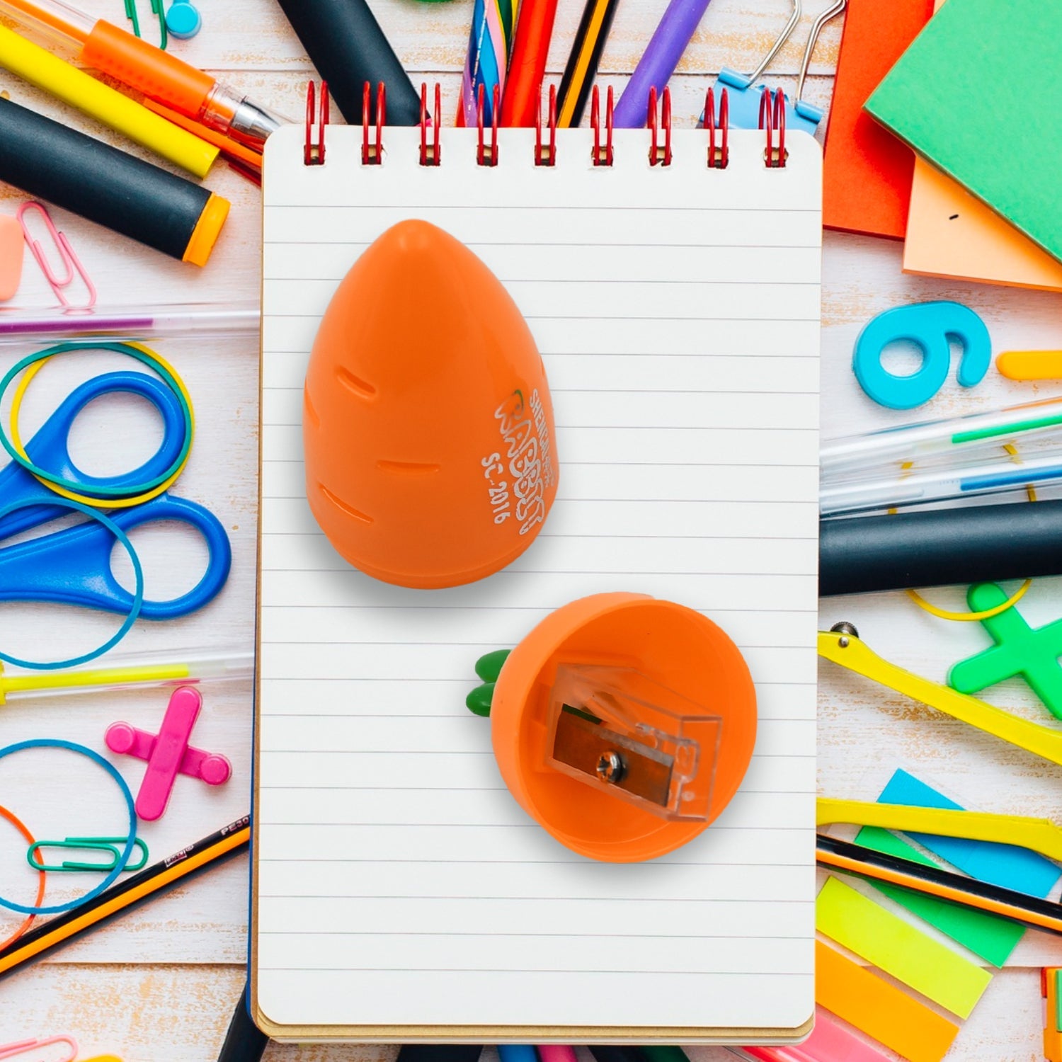 Student Pencil Sharpener Cartoon Carrot Design Suitable for Kids  Stationery 1 Pc