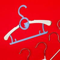 Large Adjustable Plastic Dress Hangers – Space-Saving & Lightweight (5 Pc)