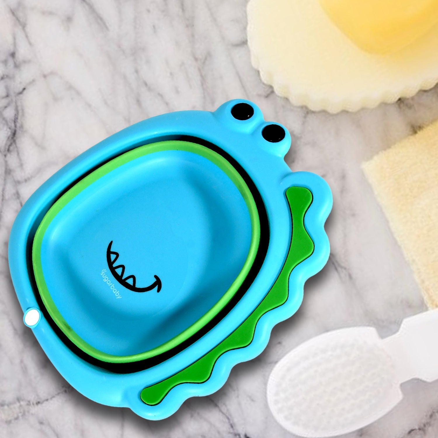 Frog Shape Foldable Baby Wash Basin – Space-Saving Face Washing Tub (33×31cm)
