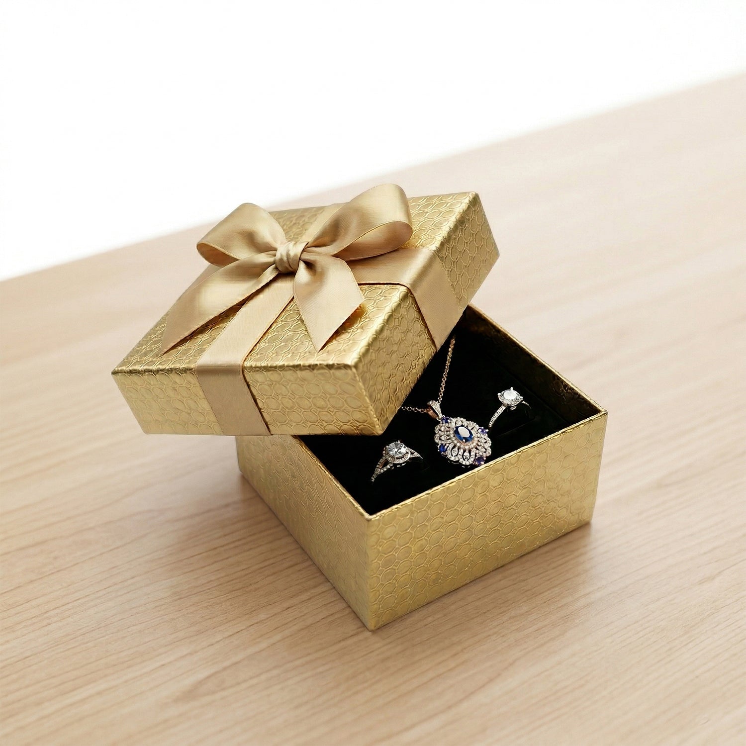 VelvetDock Elegant Premium Gift Box | Decorative Ribbon Minimalist Luxury Case (1 Pc)