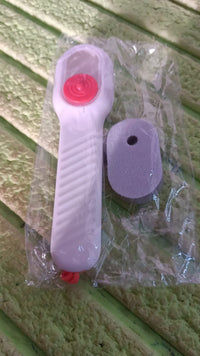 Cleaning Sponge Brush Liquid / Soap Dispenser & With 4 Refill Brush Heads (1 Set)