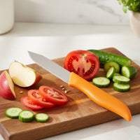 Sharp blade paring knife for fine, detailed cutting